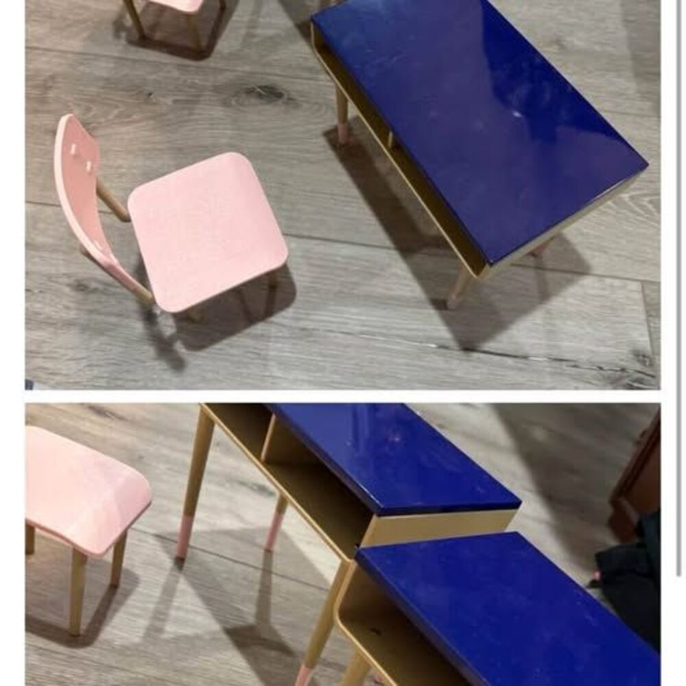 Our generation desk set
